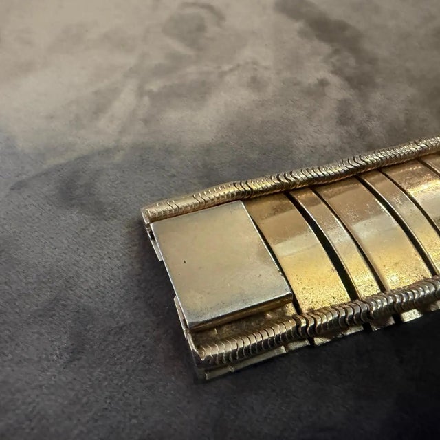 1950s Art Deco Costume Jewelry Gilt Metal Italian Retro Bracelet For Sale - Image 11 of 12