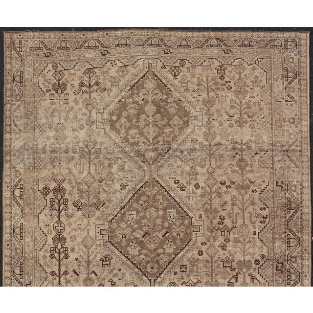 Early 20th Century Persian Shiraz Rug With Vertical Sub-Geometric Medallions in Earth Tones For Sale - Image 5 of 15