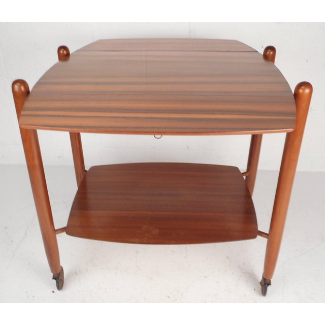 Mid-Century Modern 1960s Mid-Century Modern Drop-Leaf Bar Cart by Vanson For Sale - Image 3 of 11