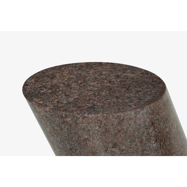 Attributed to Pair of Lucia Mercer End Tables for Knoll 1982 in Custom Sierra Brown Granite For Sale In Chicago - Image 6 of 8