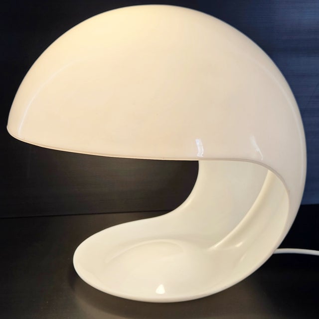 Space Age 643 Leaf Table Lamp in Plastic by Elio Martinelli for Martinelli Luce, 1960s For Sale - Image 12 of 17