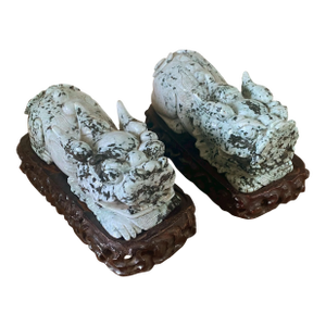Vintage Lg Pair of Jadeite Jade Foo /Fortune Dogs on Stand 9" W