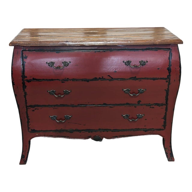 Vintage Chest of Drawers in Wood For Sale