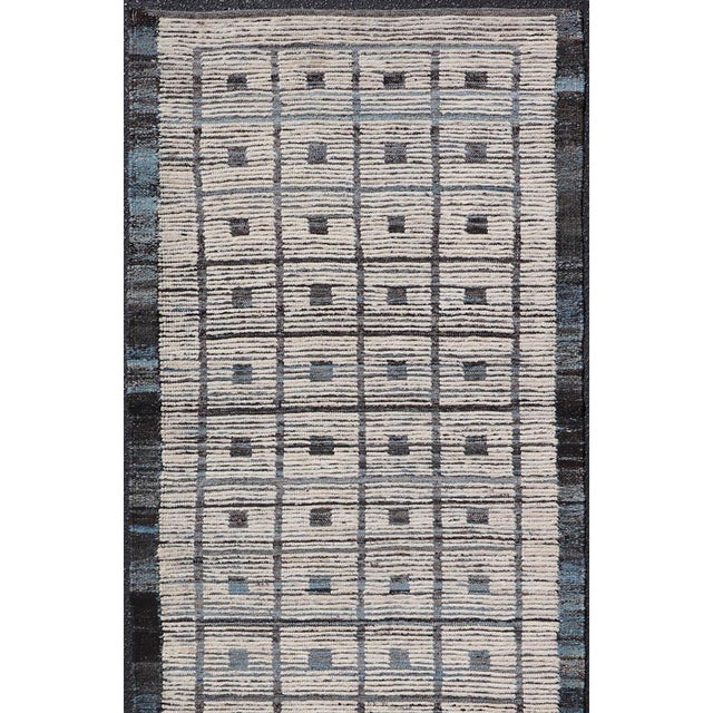 Charcoal Modern Afghan Runner in Wool With All-Over Geometric Design 3'3 X 10'2 For Sale - Image 8 of 11