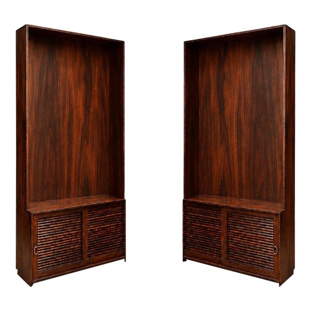 1960s Architectural Brazilian Modern Style Bookcases in Aged Reclaimed Rosewood, Pair For Sale