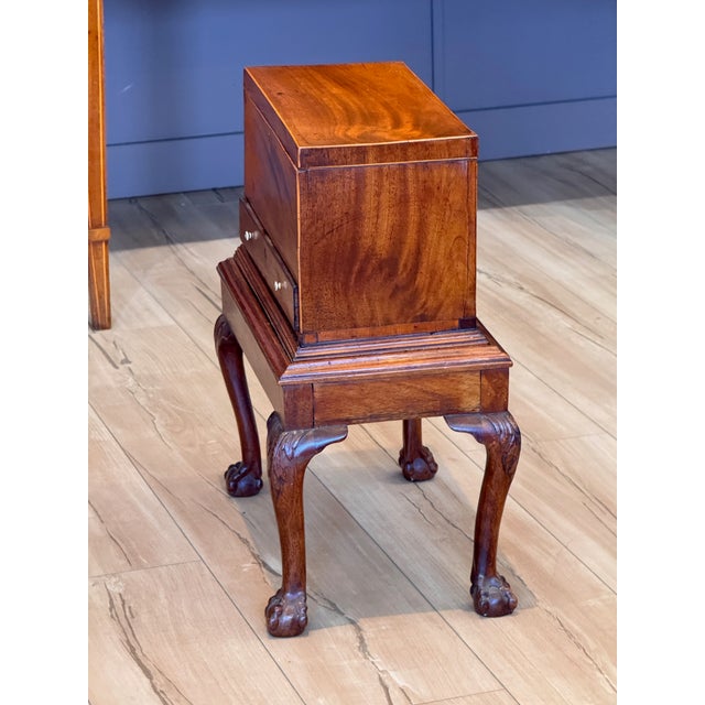 Brown 19th Century English George III Mahogany Diminutive Side Table For Sale - Image 8 of 11