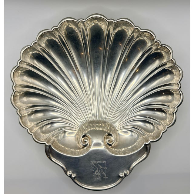 Silver Vintage Silver-Plated Footed Shell Shaped Serving Tray With Fish Feet For Sale - Image 8 of 8