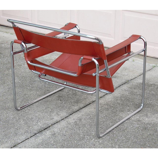 Metal Italian-Made Armchair Inspired by Marcel Breuer Äôs Iconic Wassily Design, 1960s For Sale - Image 7 of 15