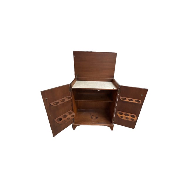 Vintage Mid-Century Modern Flip-Top Cocktail Bar Cabinet, C. 1960s For Sale In Miami - Image 6 of 16