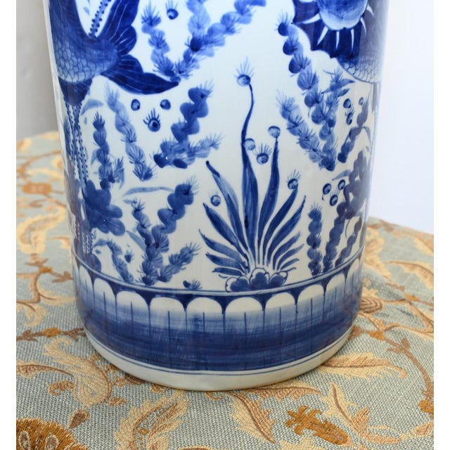 1930s Chinese Blue and White Porcelain Vase, 1930s For Sale - Image 5 of 7