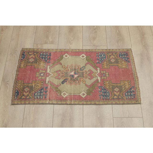 1970s Turkish Boho Style Red Oushak Rug For Sale - Image 4 of 9