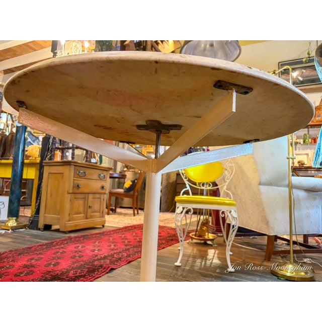 Vintage 1960s 5-Piece White Cast Iron and Marble Patio Set With Bright Yellow, Vinyl Seat and Back Cushions For Sale In Saint Louis - Image 6 of 10