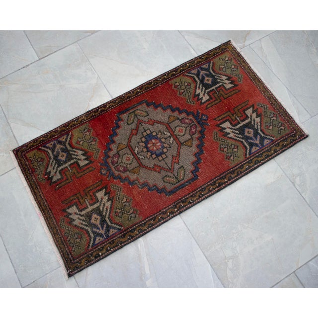Distressed Low Pile Turkish Yastik Petite Rug Hand Knotted Faded Mat - 20'' X 39'' For Sale - Image 11 of 13