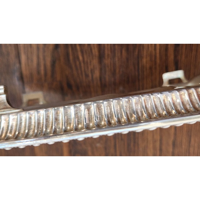 Metal Early 20th Century Buckingham English Regency Silver Plate Oval Meat Cutlery Serving Platter For Sale - Image 7 of 12