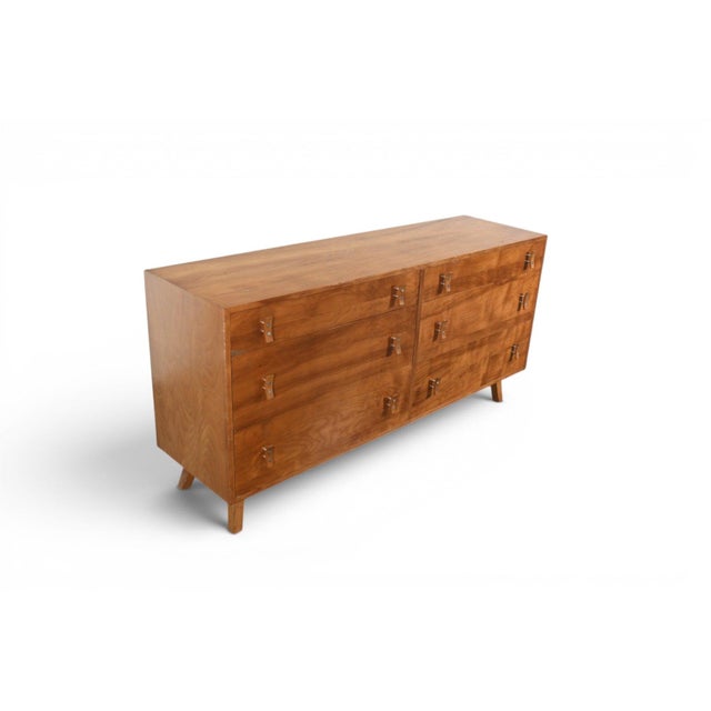 Glenn of California Mid 20th Century Attributed to Stanley Young Six Drawer Dresser in Walnut For Sale - Image 4 of 8
