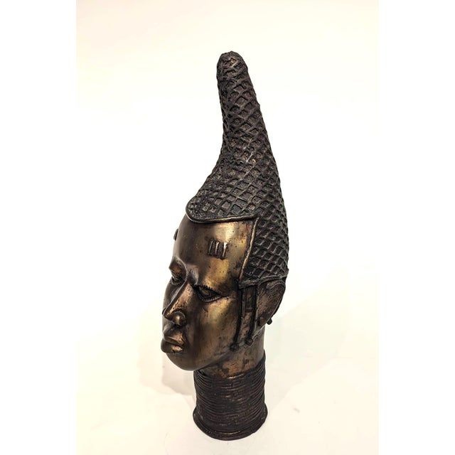 Beninese Edo Era Cast Bronze Bust For Sale In Miami - Image 6 of 7