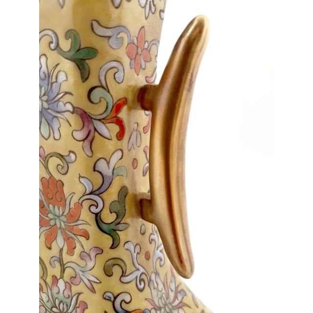 Ceramic Chinese Porcelain Fu Bats and Shou Characters Vase Pair For Sale - Image 7 of 9