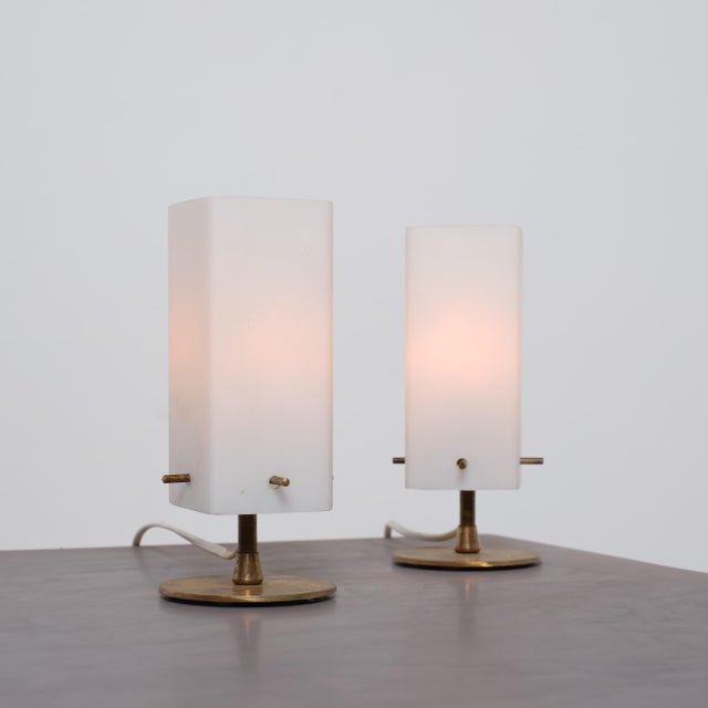 1950s 1950s Italian Opaline Glass and Brass Bedside Table Lamps, Set of 2 For Sale - Image 5 of 9