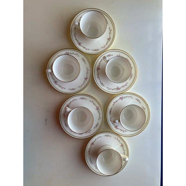 N2707 MIKASA チアホーン　3連 Mikasa Remembrance Ivory Bone China 20 PC Dinnerware Set for