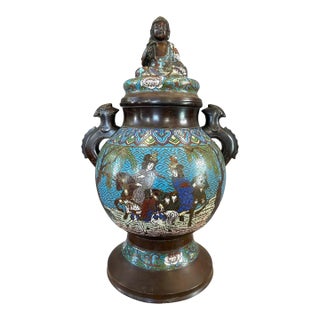 Japanese Taishō Period Bronze Champlevé Urn With Buddha Figure Lid, C. 1915 For Sale