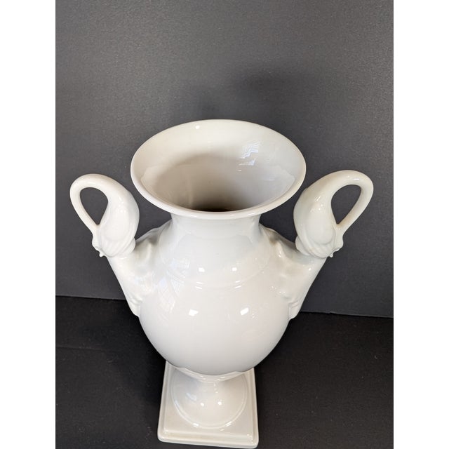 Vintage White Porcelain Swan Double Handle Vase, Alka Kunst, Alboth Kaiser, Bavaria 1956 For Sale In Nashville - Image 6 of 12
