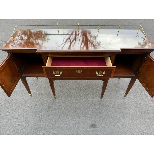 1990s Vintage Federal Style Mahogany Sideboard / Server With Brass Gallery For Sale - Image 5 of 12