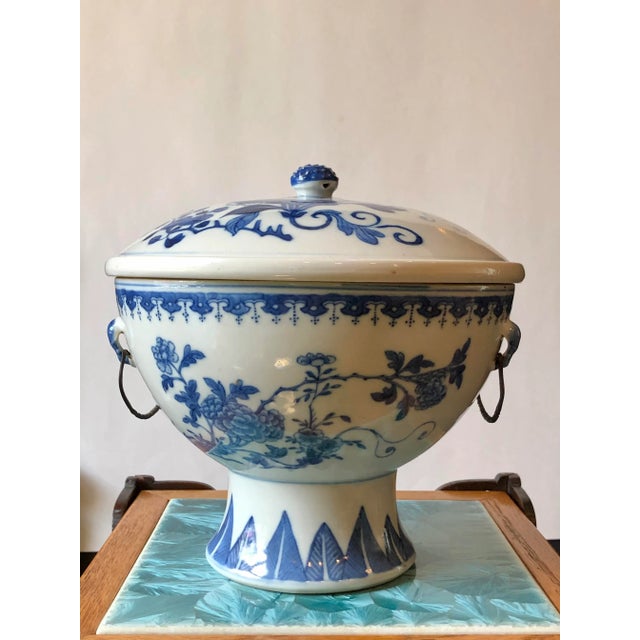 19th Century Chinese Blue & White Hot Water Dish With Liner For Sale - Image 12 of 12