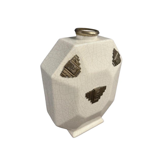 Art Deco Vase in White Glazed Ceramic with a Crackled Effect, 1920s, in Good conditions. Designed 1920 to 1949