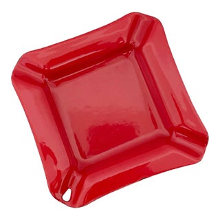 Vintage Red Enamel Ashtray, Mid-20th Century For Sale