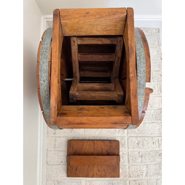 Early 20th Century Wooden Butter Churn – Primitive Farmhouse Object For Sale - Image 4 of 4