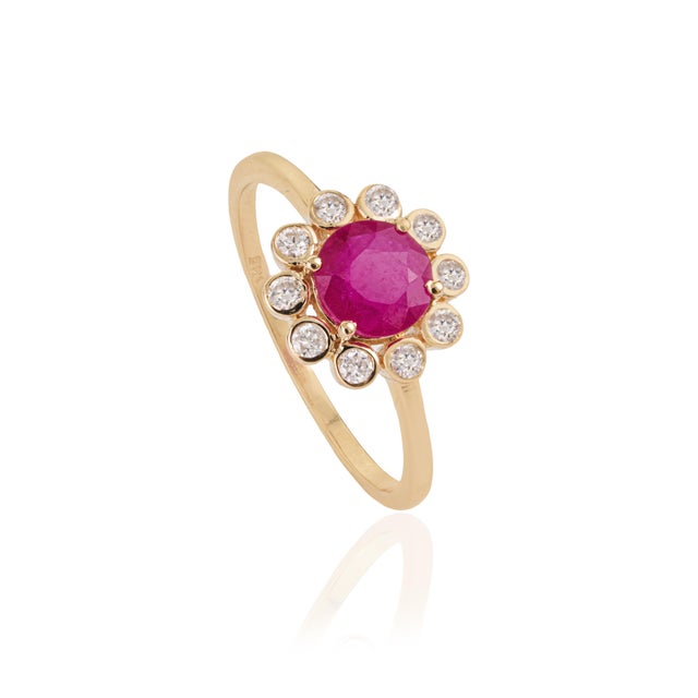 VR Jewels Victorian-Style 14k Yellow Gold 1.04ct Ruby & Diamond Halo Cluster Flower Ring Size 4 For Sale - Image 4 of 16