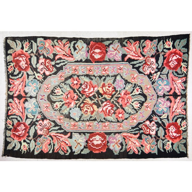 Vintage Bessarabian Natural Color Hand Made Organic Wool Floral Kilim,6'3"x9'4" For Sale In New York - Image 6 of 6