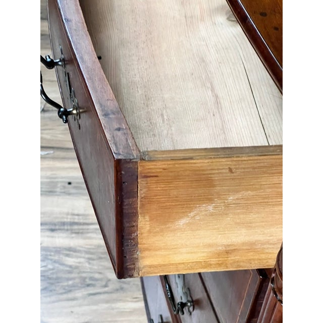 Antique Sheraton Mahogany Bowfront Chest C. Early 19th Century For Sale - Image 10 of 15