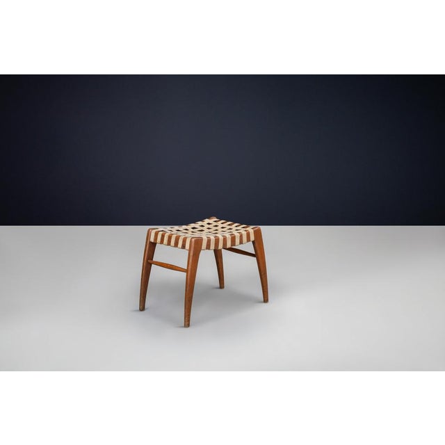 Wood Woven Oak Stool attributed to Jan Vaněk for Krásná Jizba, Czechoslovakia, 1940s For Sale - Image 7 of 10