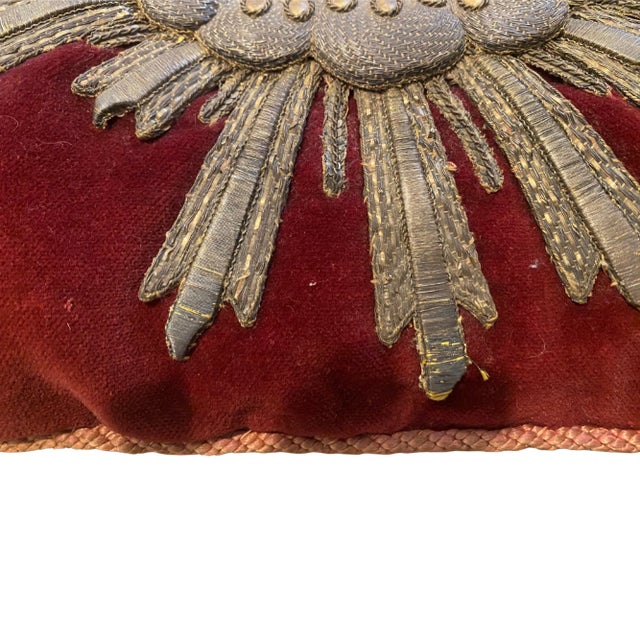 19th-Century Ecclesiastical Velvet Pillow With Agnus Dei Bullion Embroidery For Sale - Image 17 of 18