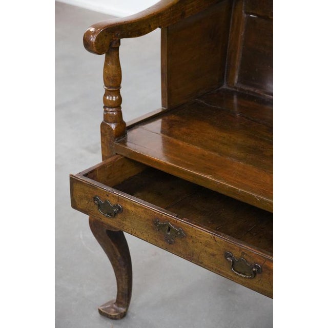 Antique English Hooded Lambing Chair, 1700s For Sale - Image 13 of 17