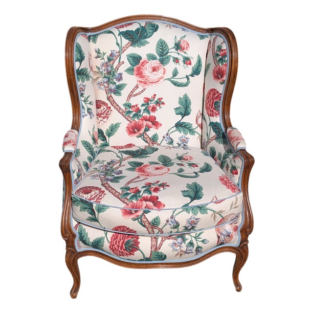 Early 20th Century French Country Louis XV Style Carved Walnut Bergere Chair For Sale