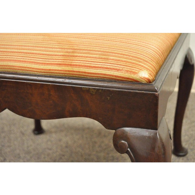 Early 20th Century Antique Schmieg & Kotzian Mahogany Wood Queen Anne Square Stool Bench Ottoman For Sale - Image 5 of 11