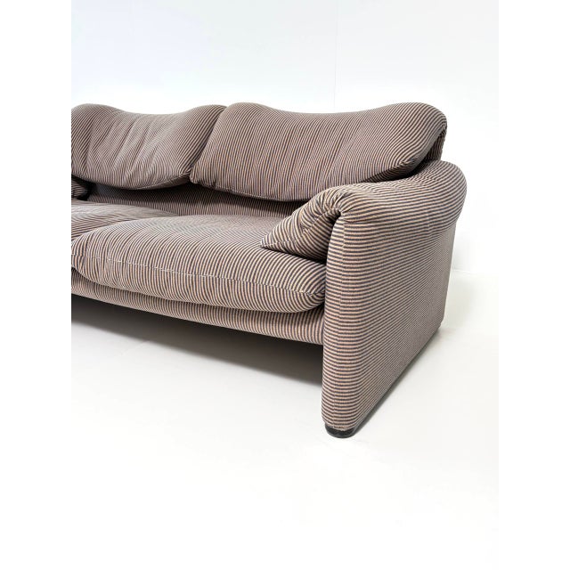 Cassina Maralunga 2-Seater Sofa by Vico Magistretti for Cassina, Italy, 1973 For Sale - Image 4 of 18
