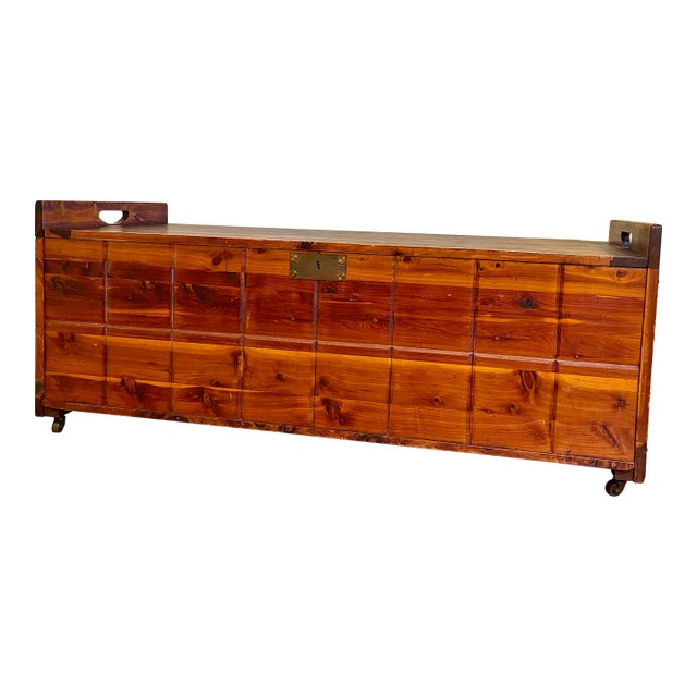Vintage Cedar Chest, Ferguson Bros. Manufacturing Co. For Sale