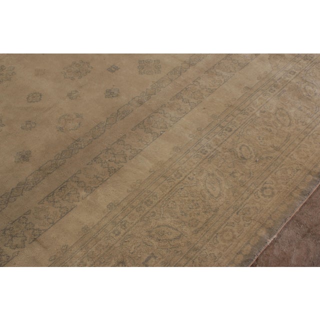 Hand-Knotted Antique Oushak Rug in Beige Brown Floral Pattern For Sale In New York - Image 6 of 7