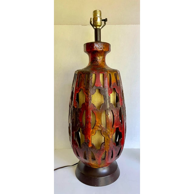 1960s Mid-Century Modern Ceramic Glazed Pottery Lava Table Lamp For Sale - Image 12 of 12