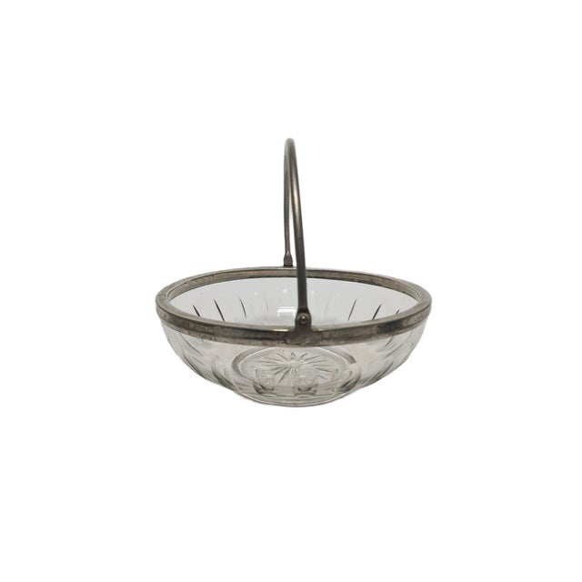 Art Nouveau Fruit Basket, 1890s, in Very Good conditions. Designed 1890 to 1919
