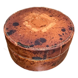 Rustic Round Lidded Box With a Mottled Brown and Black Finish For Sale