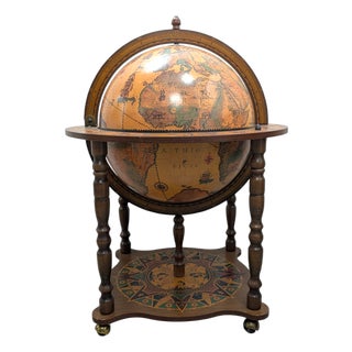 Floor-Standing Bar Globe from Dedalo For Sale