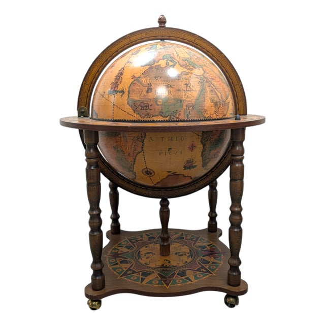Floor-Standing Bar Globe from Dedalo For Sale