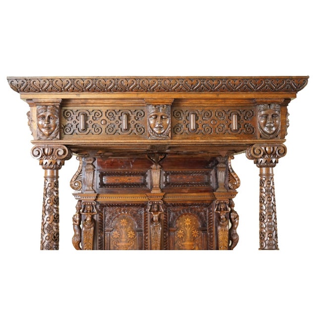 17th Century Important Antique c.1600 Charles I Documented English Oak Tester Bed – Museum Quality – Hand Carved – Rare Royal Presentation For Sale - Image 5 of 18