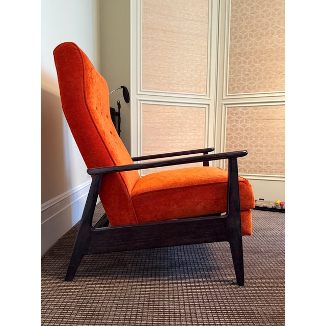 Milo Baughman Mid 20th Century Attributed to Milo Baughman Mid Century Recliner For Sale - Image 4 of 11