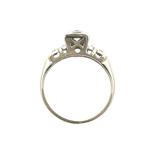 Estate 14k White Gold Engagement Diamond Ring, Size 6.5 For Sale - Image 4 of 9