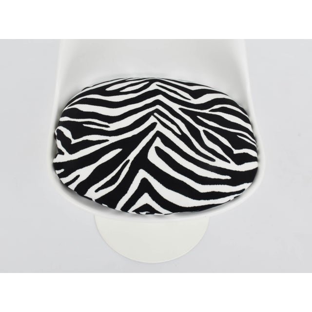 4 Swivel and 2 Fixed Tulip Chairs by Ero Saarinen for Knoll International, 1970, Set of 6 For Sale - Image 9 of 10